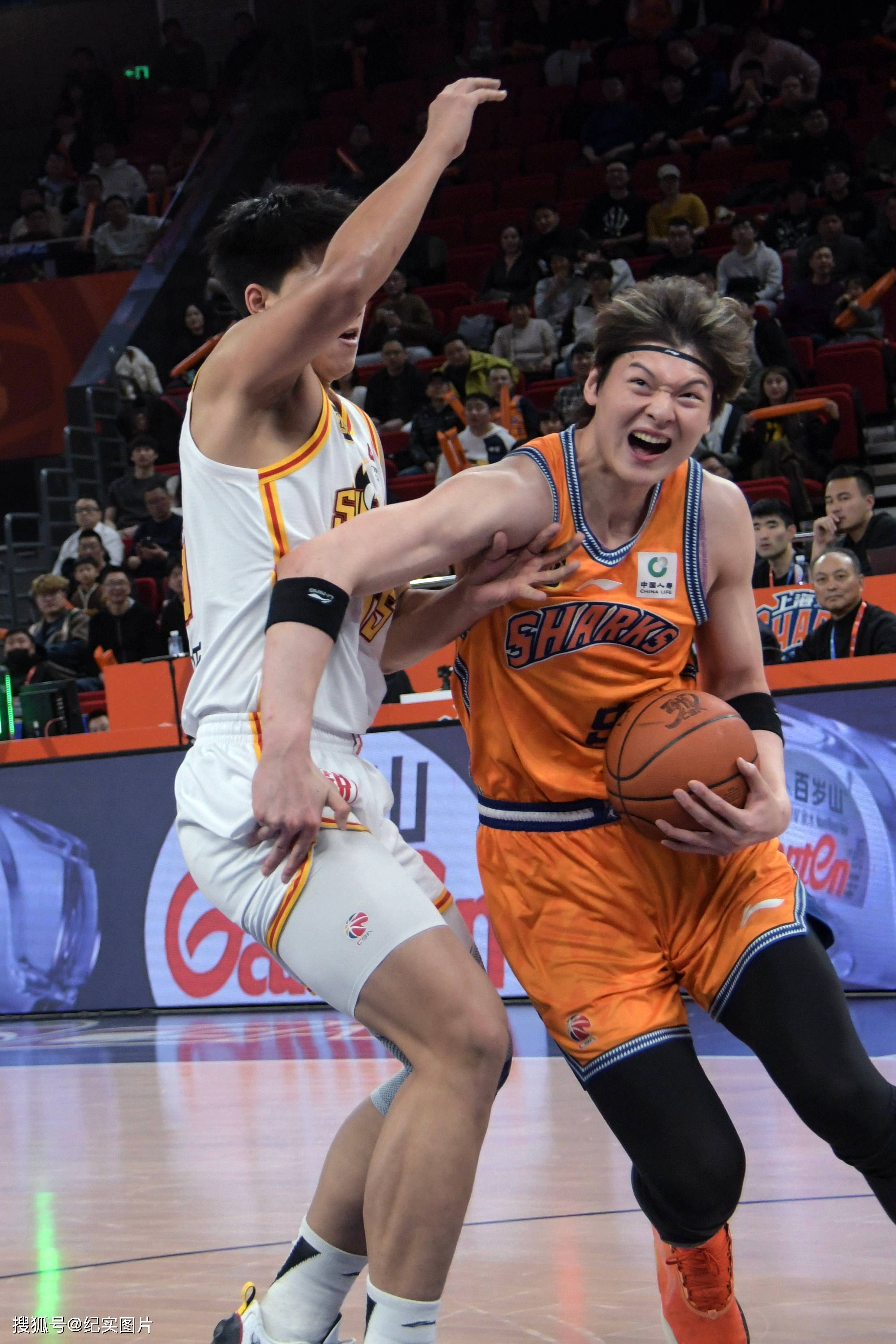 jiuyou-包含里程碑夜！深圳男篮外线爆发，CBA季后赛今晨刷纪录，赛场秩序良好，赛季目标并未改变的词条