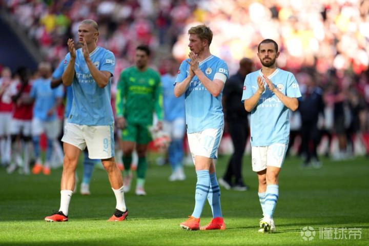 九游体育下载-包含社区盾清晨走向成谜；本菲卡豪取连胜；媒体盛赞；心理建设被强调的词条