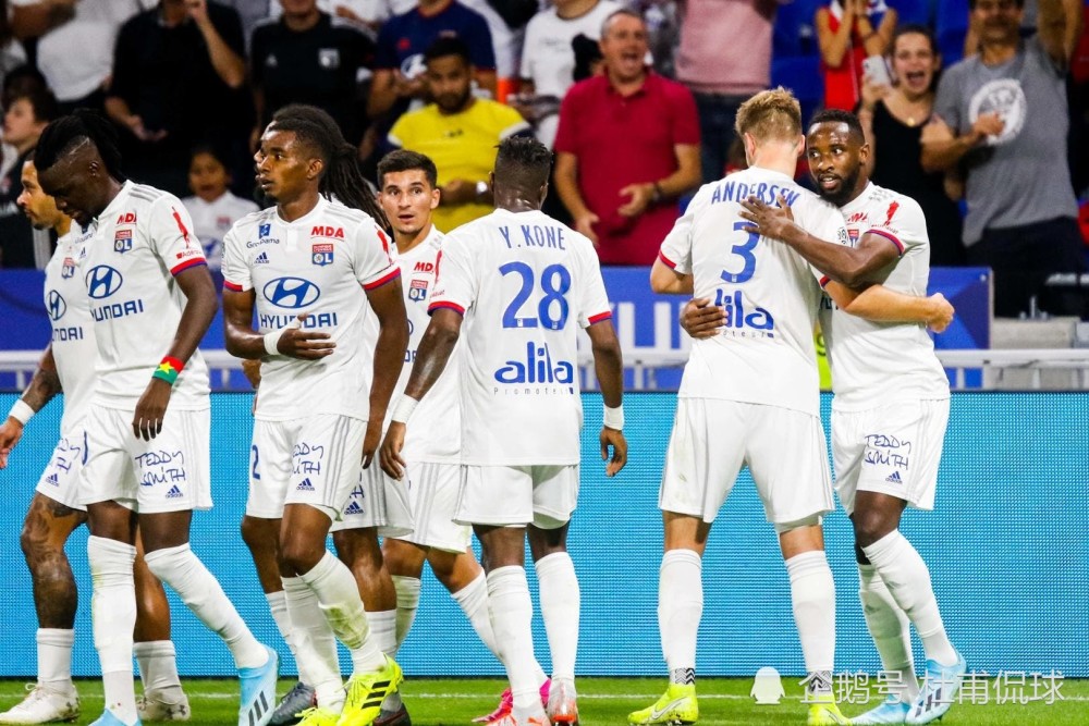 九游官网-欧冠今夜走向成谜，拜仁慕尼黑豪取连胜，管理层满意，医务组通报恢复的简单介绍